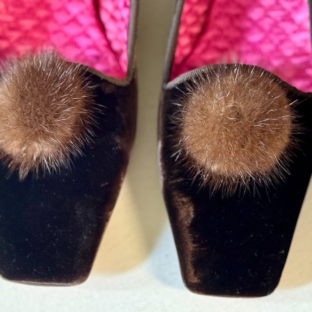 Kate Spade New York 9.5M Tryst Brown Velvet with Fur Pom Poms Square Toe Pumps - Picture 7 of 14